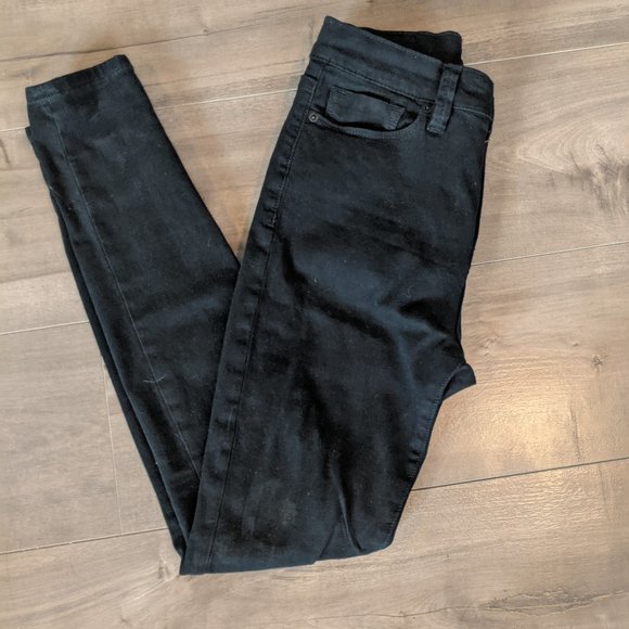 Urban Outfitters BDG Black Skinny Jeans - Picture 3 of 7